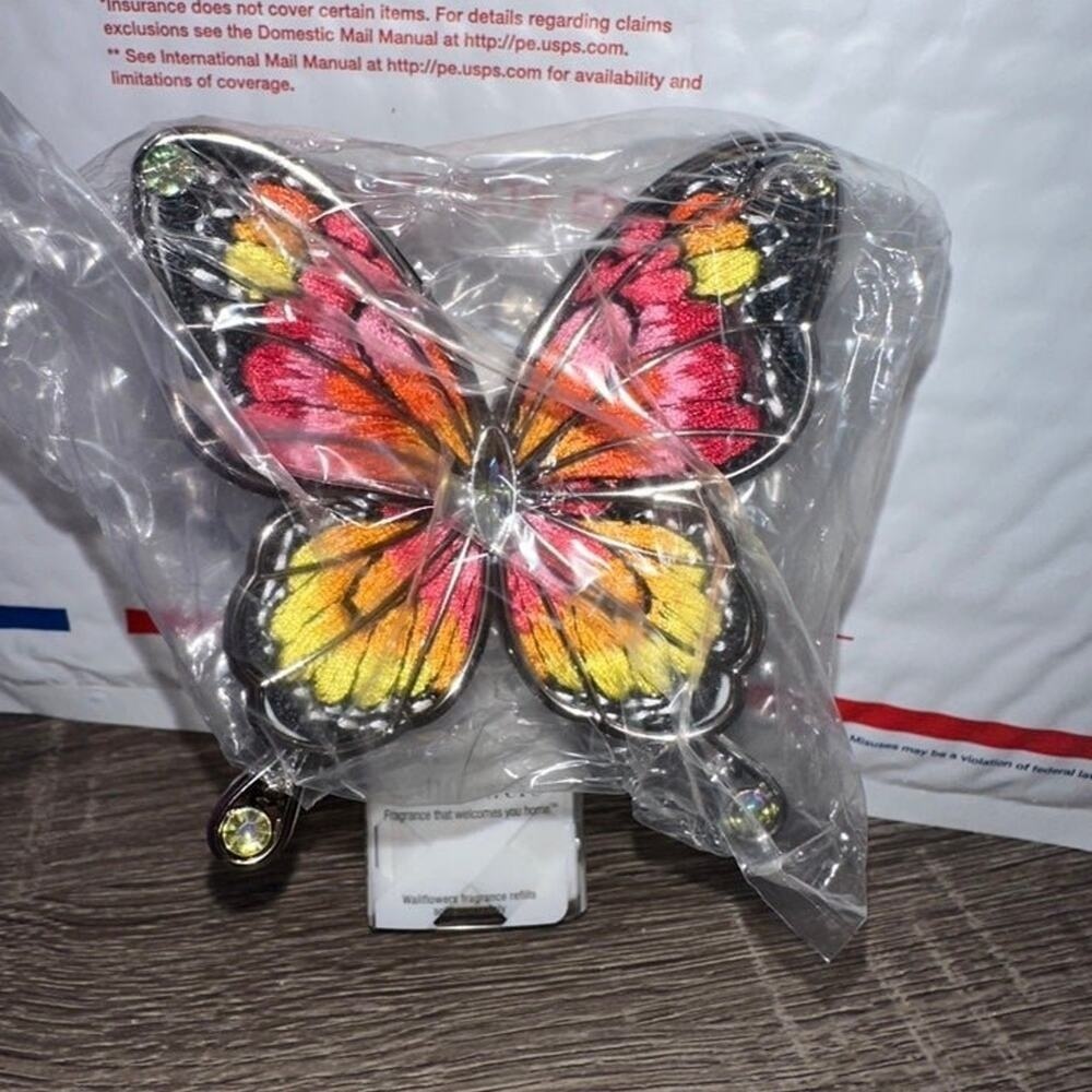 Bath and Body Works Butterfly Wallflowers Fragrance Plug Pink Orange Yellow